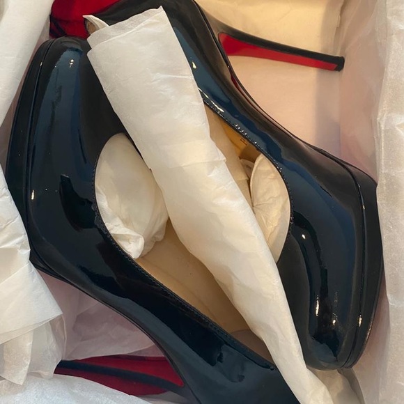 Christian Louboutin New Simple Pump 120 Parent Leather Heels - Black, Sz 38 - Picture 7 of 9